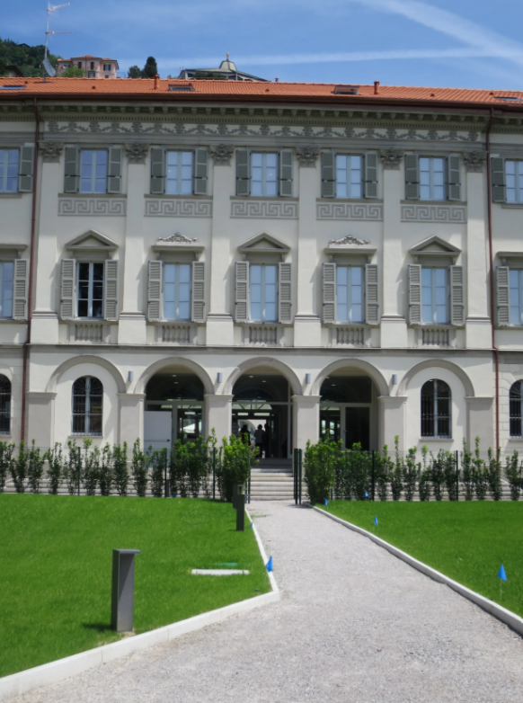 Edificio La Presentazione Como